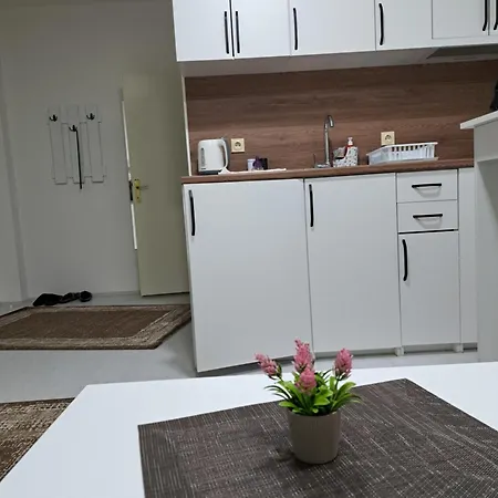 St Apartman *