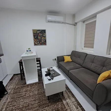 Apartment St Apartman *